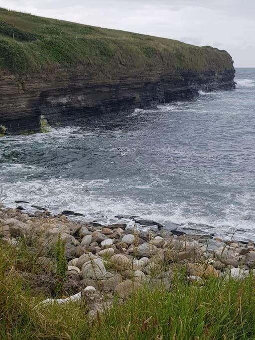 Dromore West Coastal Cottage מראה חיצוני תמונה