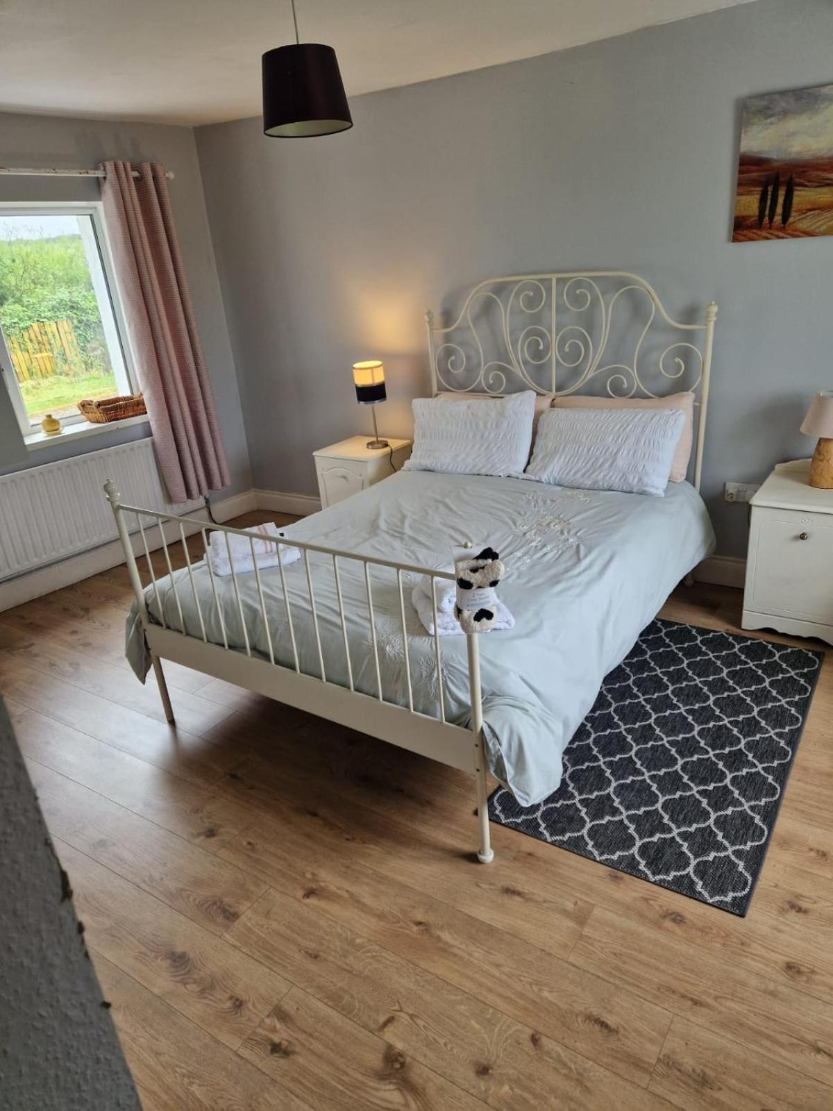 Dromore West Coastal Cottage מראה חיצוני תמונה