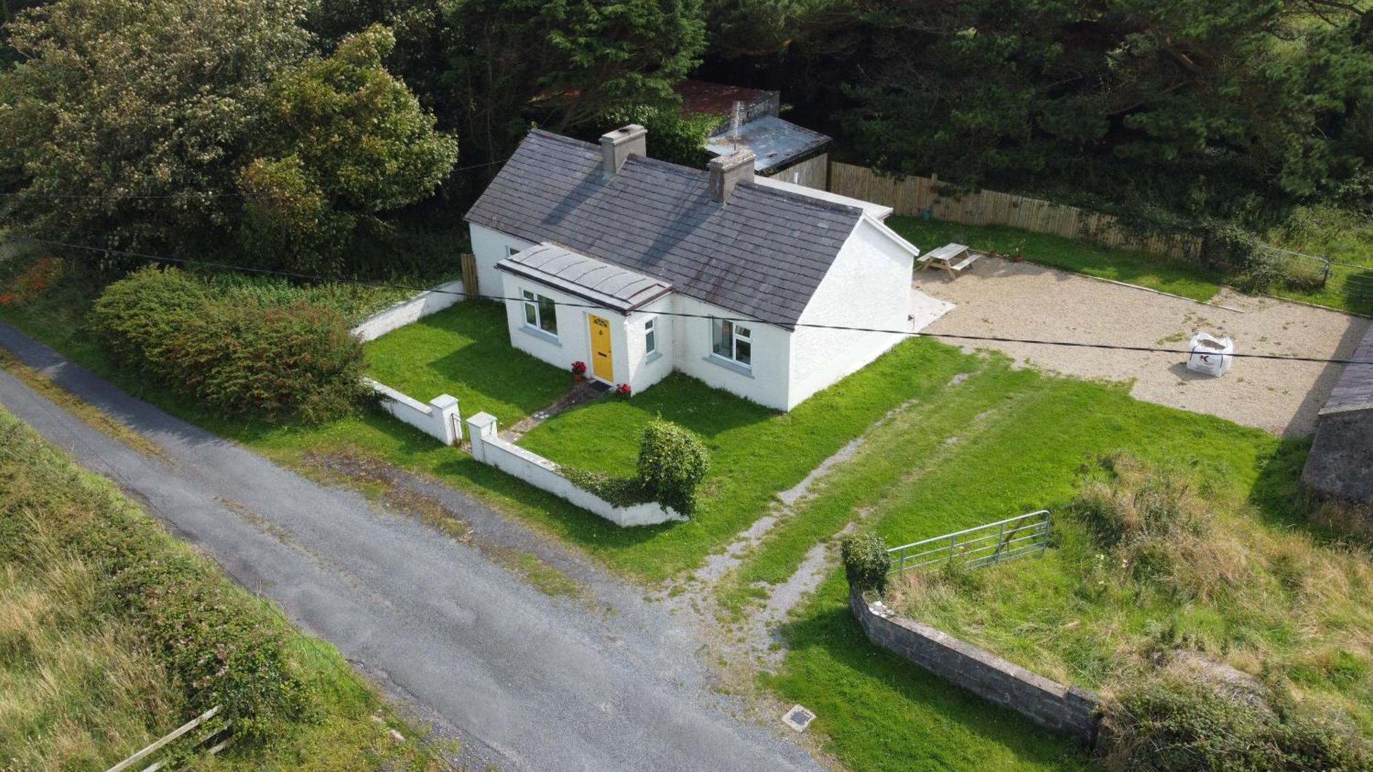Dromore West Coastal Cottage מראה חיצוני תמונה